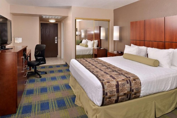 Best Western Plus Heritage Inn Ontario Rancho Cucamonga image 15