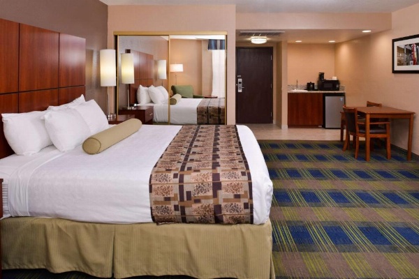 Best Western Plus Heritage Inn Ontario Rancho Cucamonga image 16